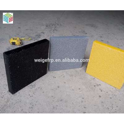 Non-slip and light weight frp cover grating